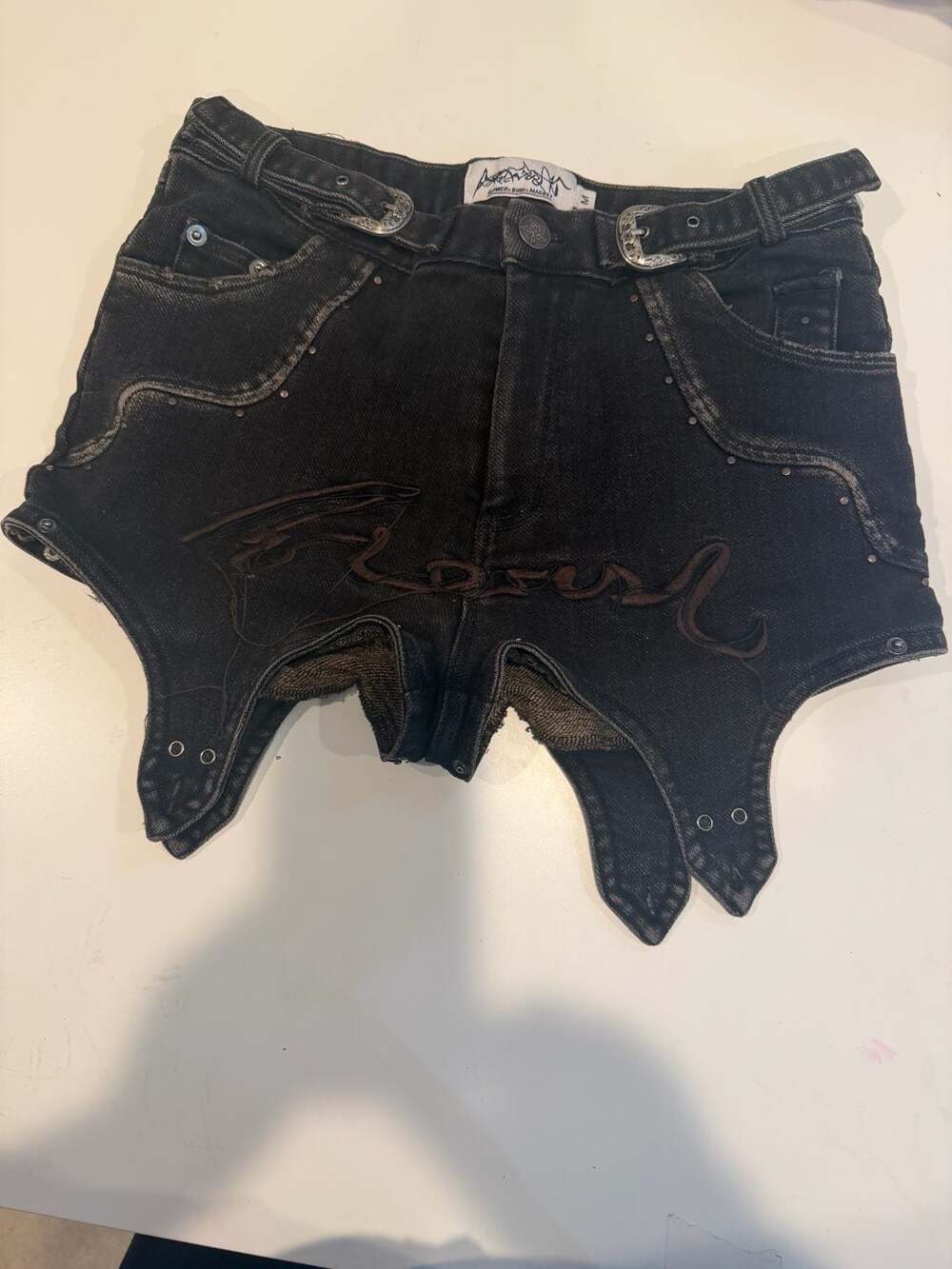 Flowers Birds Market High-Rise Embroidered Studded Denim Shorts - Picture 4 of 11